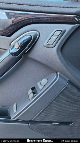 cadillac-cts-bensin-2013-big-24