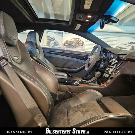 cadillac-cts-bensin-2013-big-7