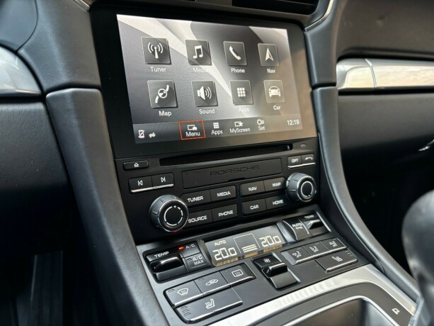 porsche-911-bensin-2018-big-33