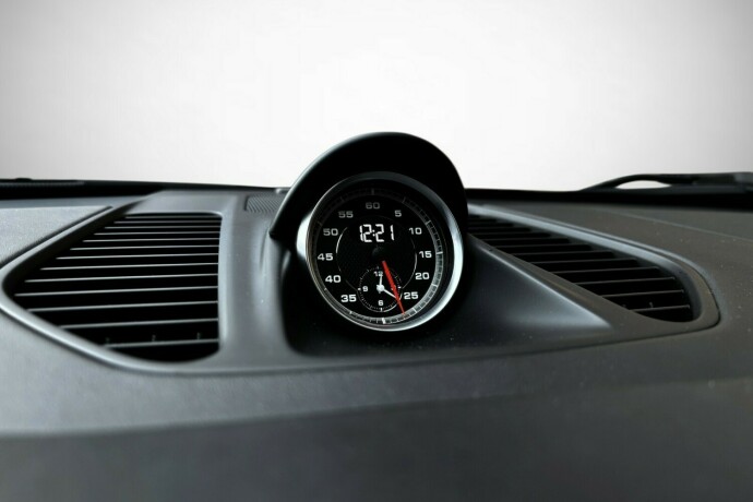 porsche-911-bensin-2018-big-36