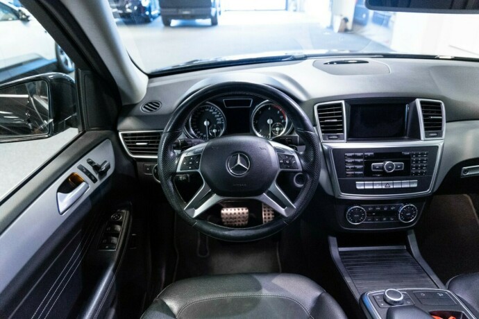 mercedes-benz-m-klasse-diesel-2014-big-10