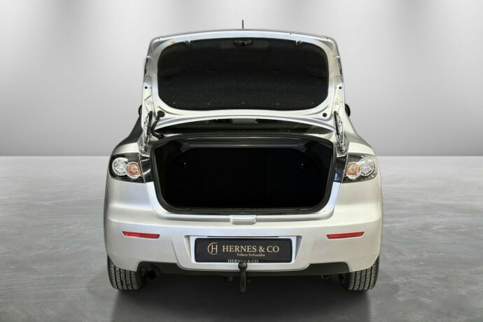 mazda-3-bensin-2008-big-11