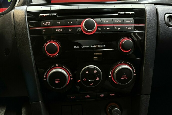 mazda-3-bensin-2008-big-24