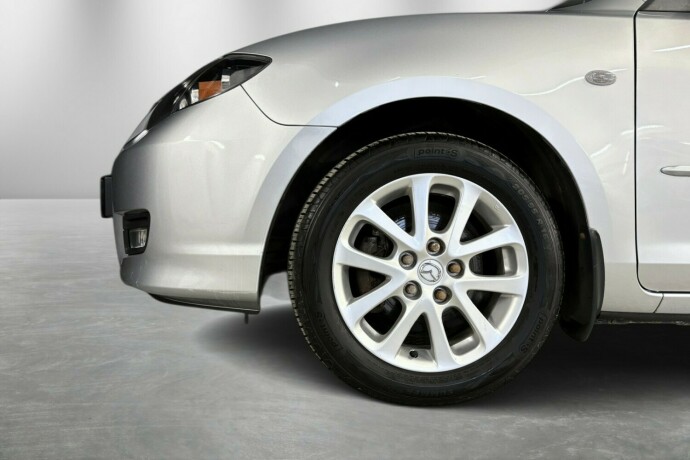 mazda-3-bensin-2008-big-3