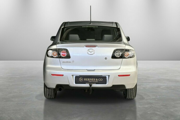 mazda-3-bensin-2008-big-9