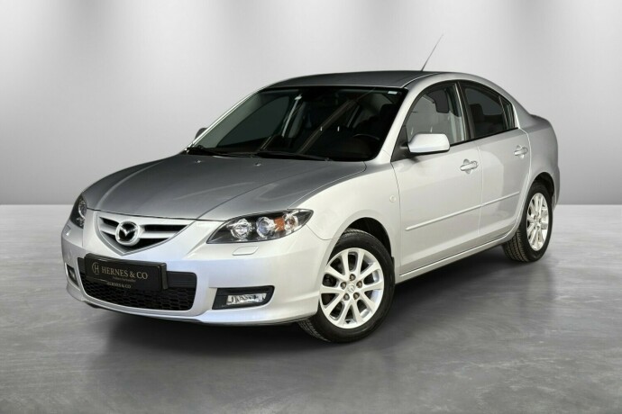 mazda-3-bensin-2008-big-1