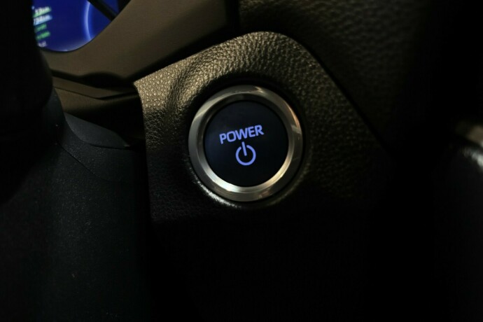 toyota-rav4-plug-in-petrol-2022-big-30