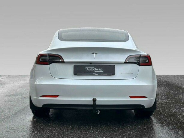 tesla-model-3-elektrisitet-2022-big-8
