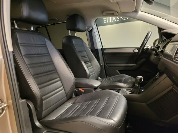 volkswagen-touran-diesel-2017-big-12