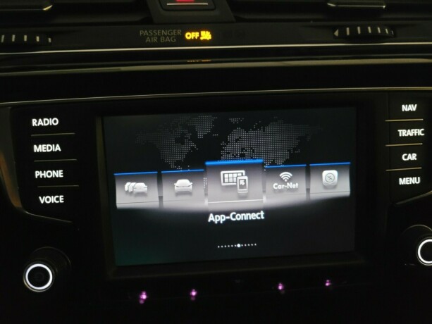 volkswagen-touran-diesel-2017-big-27