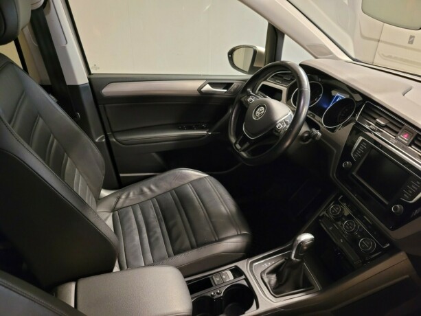 volkswagen-touran-diesel-2017-big-14