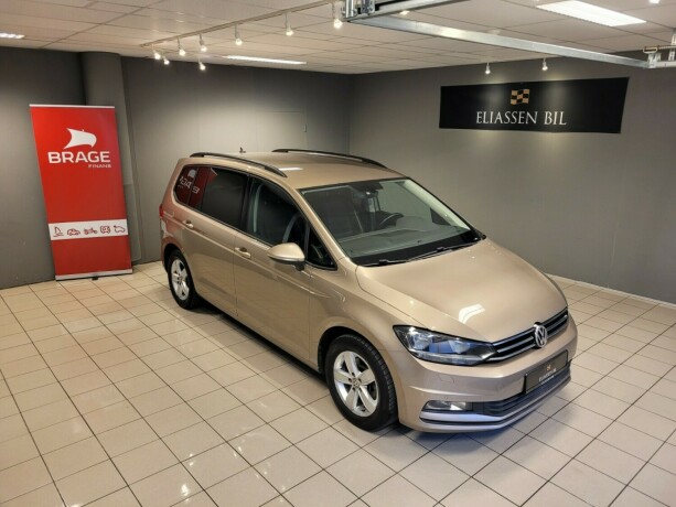 volkswagen-touran-diesel-2017-big-1