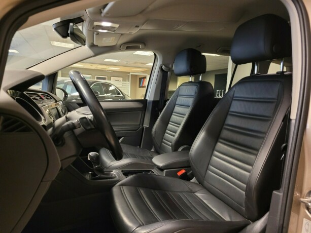 volkswagen-touran-diesel-2017-big-22