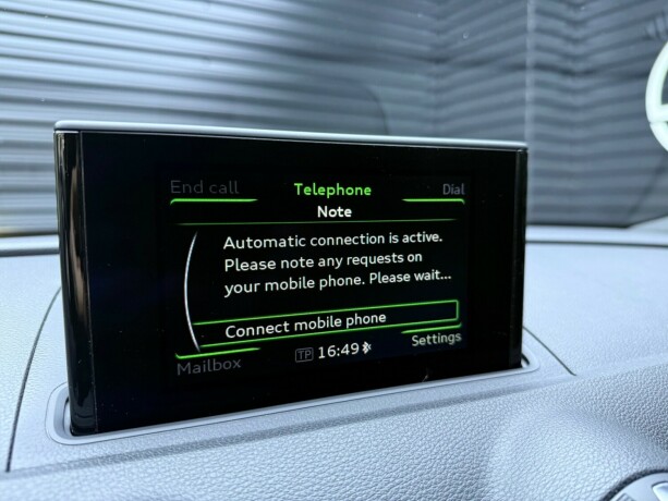 audi-a3-bensin-2015-big-21