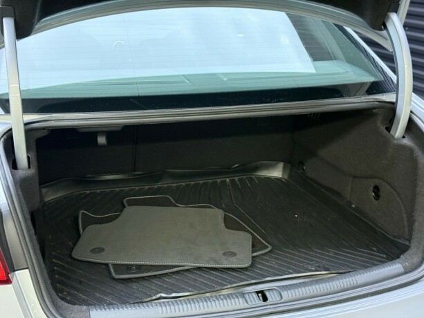 audi-a3-bensin-2015-big-34