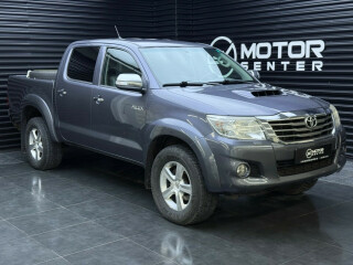 Toyota | HiLux | Diesel | 2011