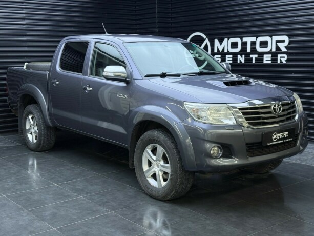 toyota-hilux-diesel-2011-big-0