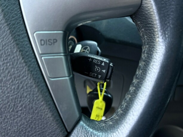 toyota-hilux-diesel-2011-big-16