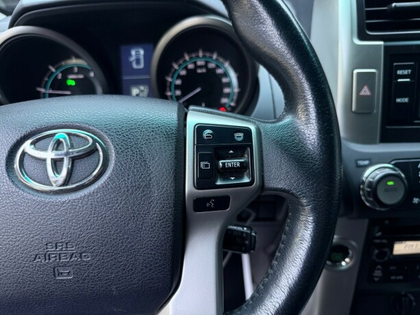 toyota-land-cruiser-diesel-2010-big-12