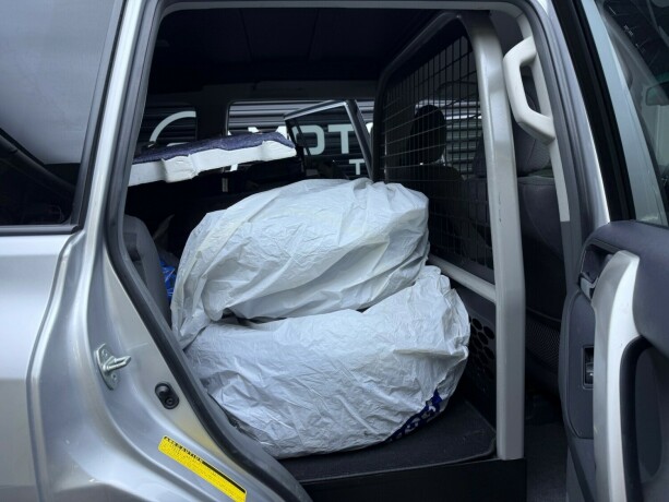 toyota-land-cruiser-diesel-2010-big-22