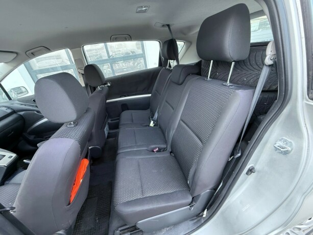 toyota-corolla-verso-bensin-2007-big-15