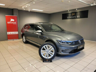Volkswagen | Passat | Plug-in Petrol | 2016