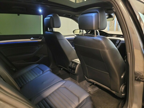 volkswagen-passat-plug-in-petrol-2016-big-18