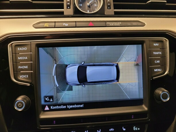 volkswagen-passat-plug-in-petrol-2016-big-37