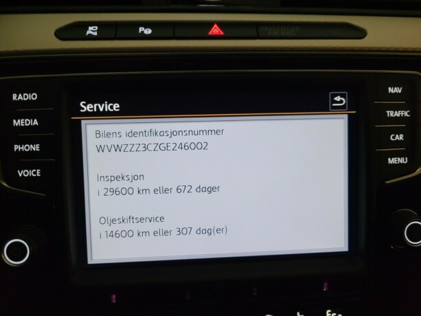 volkswagen-passat-plug-in-petrol-2016-big-52