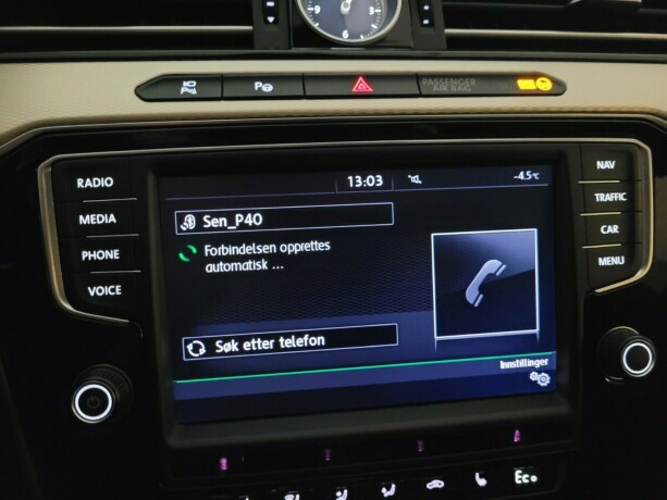 volkswagen-passat-plug-in-petrol-2016-big-45