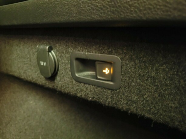 volkswagen-passat-plug-in-petrol-2016-big-22