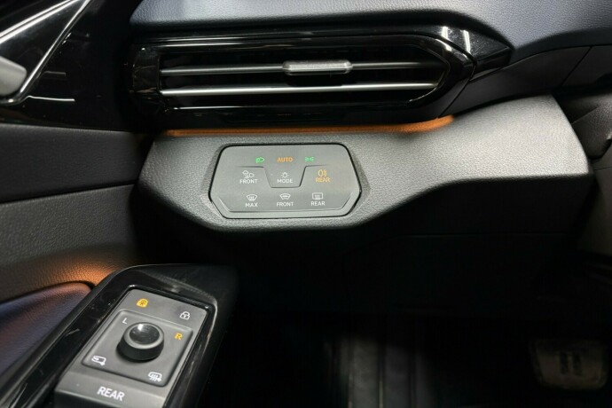 volkswagen-id4-gtx-elektrisitet-2022-big-15