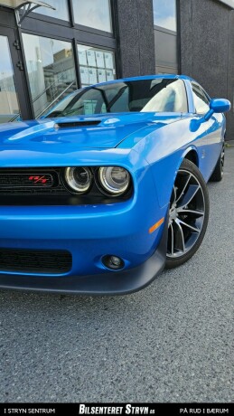 dodge-challenger-bensin-2015-big-22