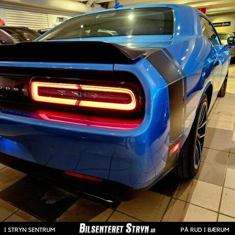 dodge-challenger-bensin-2015-big-5