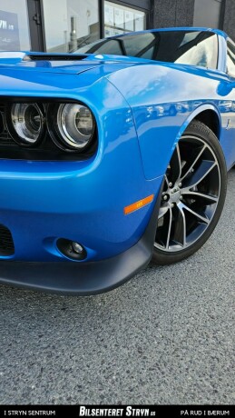 dodge-challenger-bensin-2015-big-23