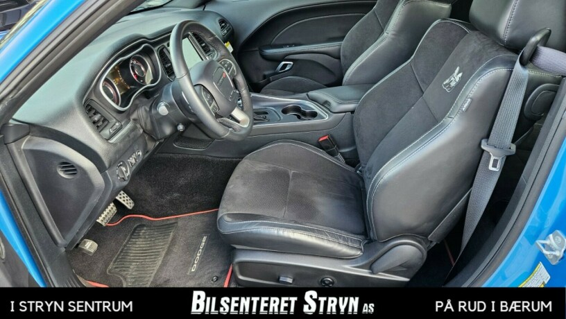 dodge-challenger-bensin-2015-big-28