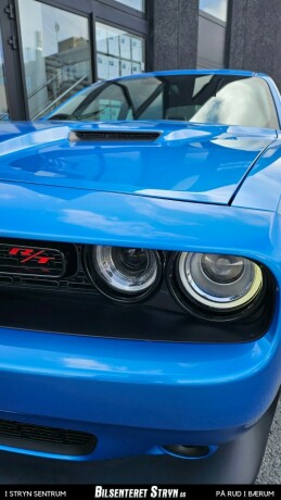 dodge-challenger-bensin-2015-big-24