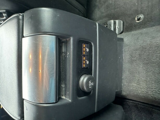 volvo-v70-diesel-2011-big-7