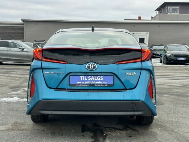 toyota-prius-plug-in-hybrid-elektrisitetbensin-2017-big-4