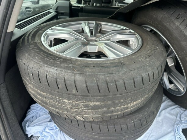 toyota-prius-plug-in-hybrid-elektrisitetbensin-2017-big-7