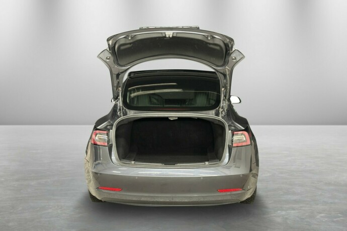 tesla-model-3-elektrisitet-2019-big-7