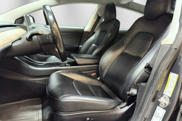 tesla-model-3-elektrisitet-2019-big-13