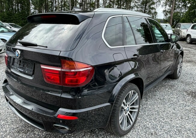 bmw-x5-diesel-2010-big-37