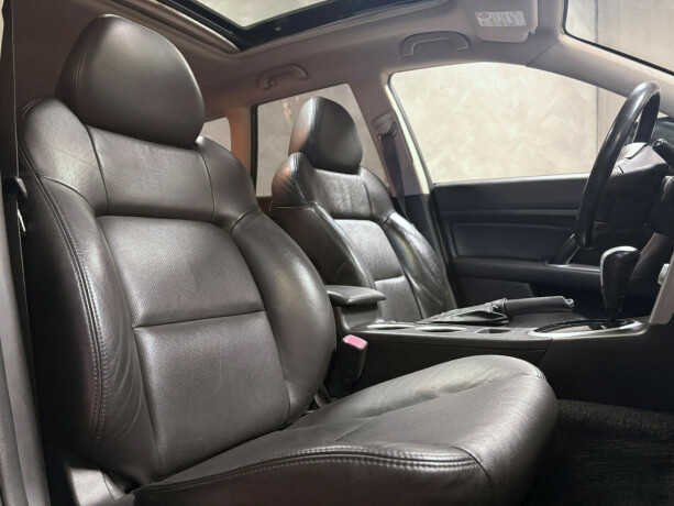 subaru-legacy-bensin-2009-big-6