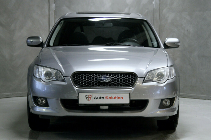 subaru-legacy-bensin-2009-big-2