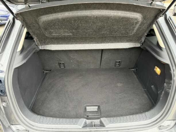 mazda-cx-3-bensin-2018-big-20