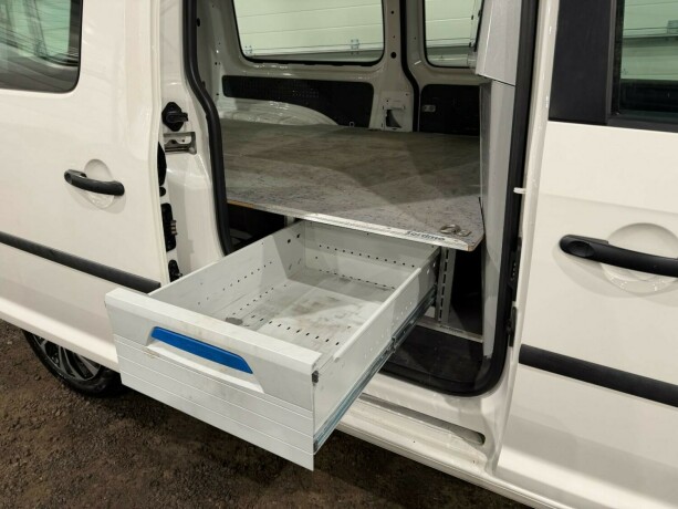 volkswagen-caddy-diesel-2016-big-8