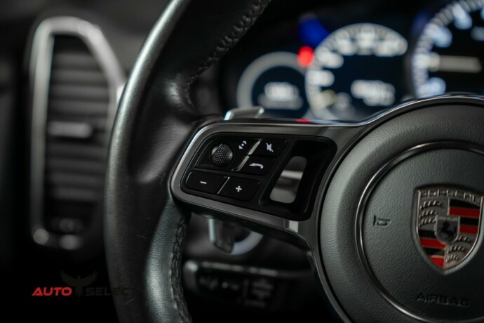 porsche-cayenne-elektrisitetbensin-2021-big-40