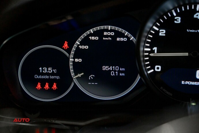 porsche-cayenne-elektrisitetbensin-2021-big-46