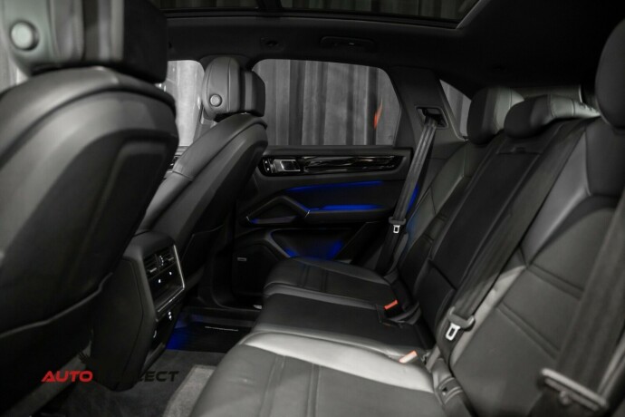 porsche-cayenne-elektrisitetbensin-2021-big-22